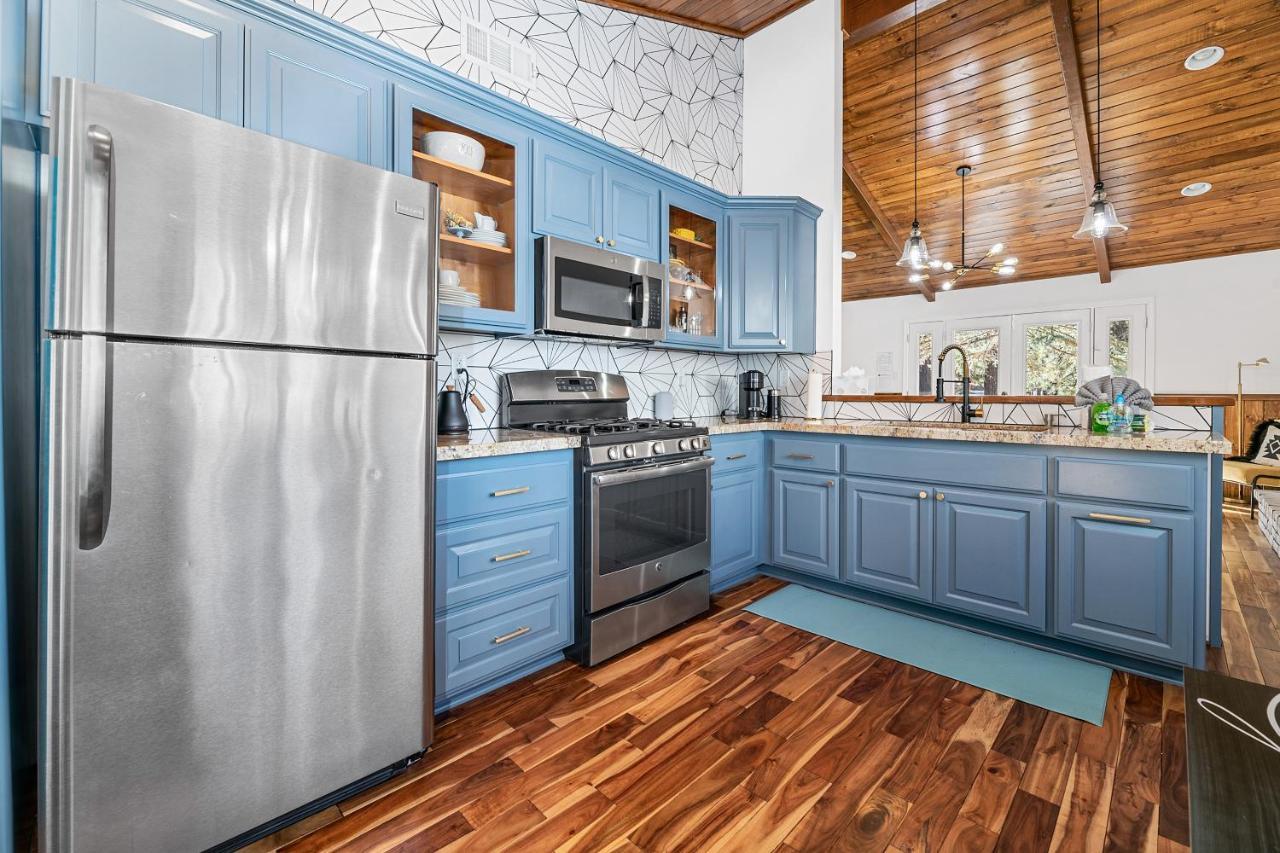 Yellow Pine Lodge - Charming Cottage Style Cabin With Peak-A-Boo Lake And Mountain Views Big Bear Lake Luaran gambar