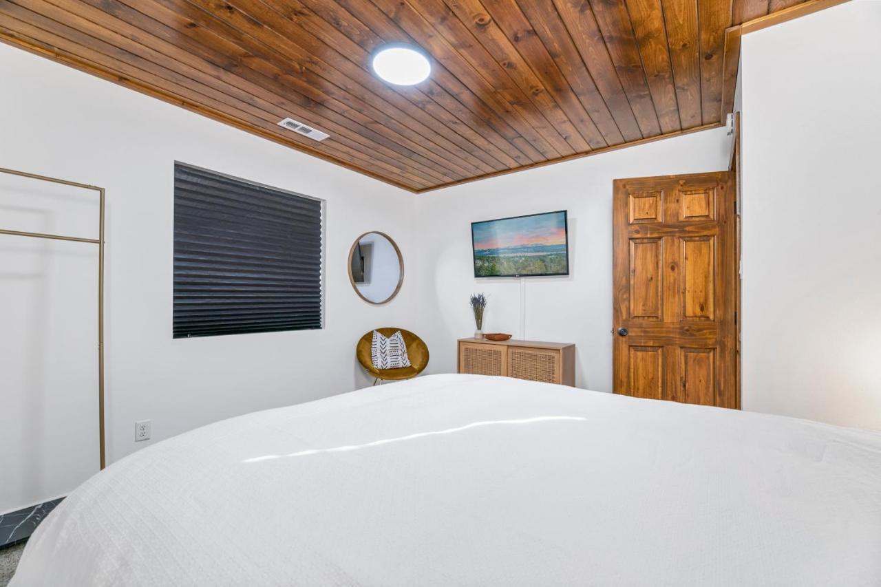 Yellow Pine Lodge - Charming Cottage Style Cabin With Peak-A-Boo Lake And Mountain Views Big Bear Lake Luaran gambar